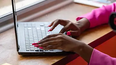 Szybki zarobek online bez inwestycji – 40 sprawdzonych pomys